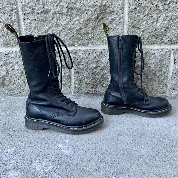 DR DOC MARTENS 14 Eyelet Boots Womens 5 EU 36 Black Leather Mid Calf Lace Up - Picture 2 of 10